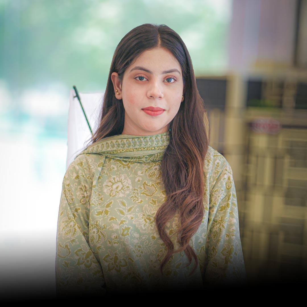 Ayet Zahra - Sales Executive